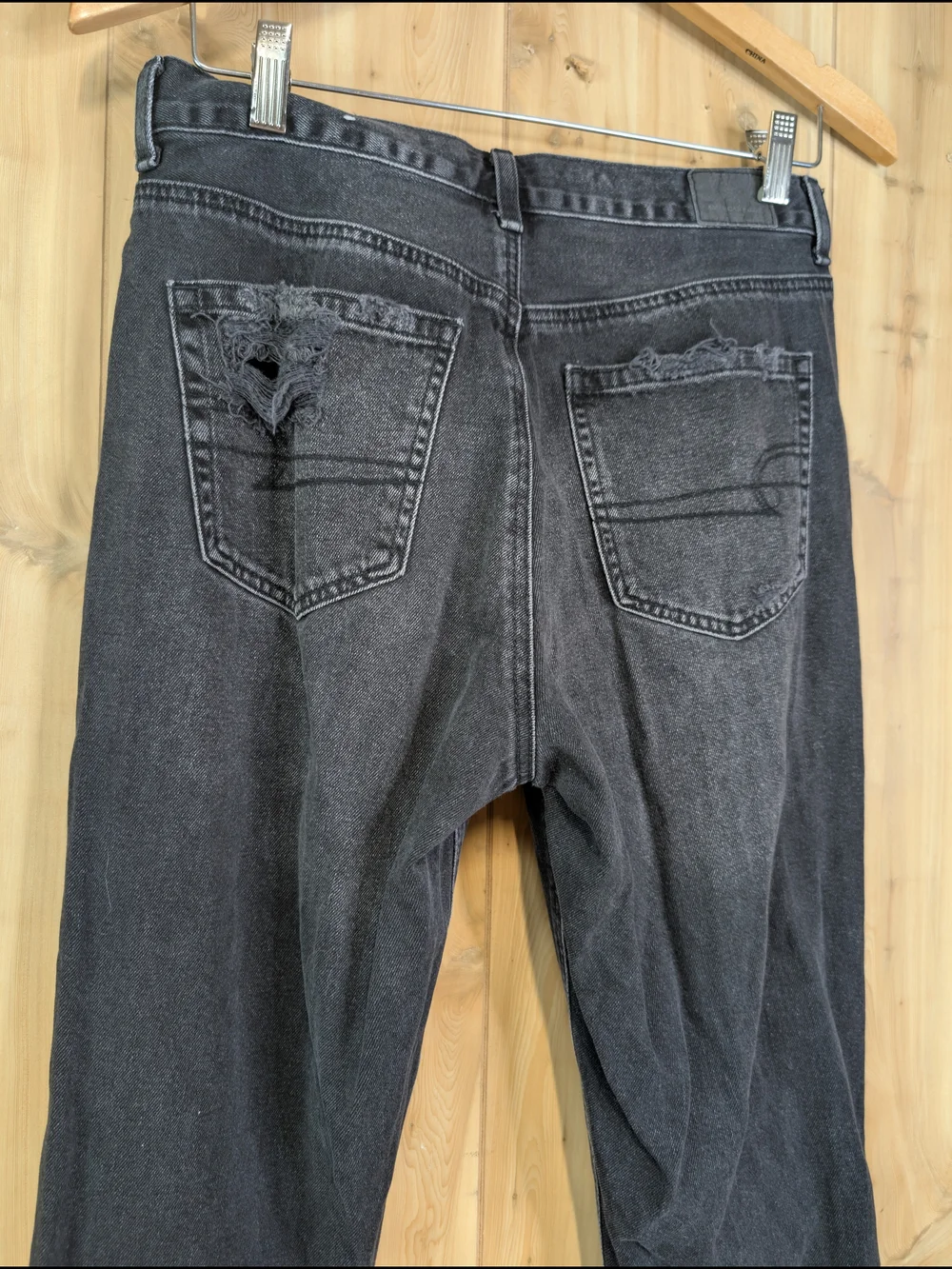 Aeo Black Denim Mom Jeans Distressed